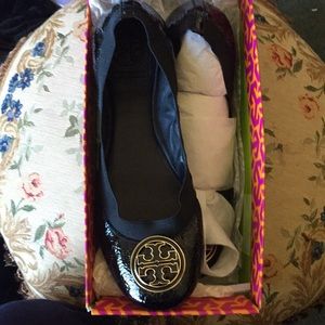 Tory Burch Caroline Flat